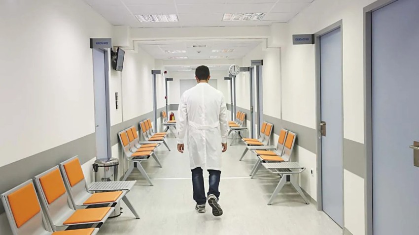 Μπαλώματα με ιδιώτες αντί για τις αναγκαίες προσλήψεις γιατρών - Οι νέες τοποθετήσεις στα νοσοκομεία της Κρήτης